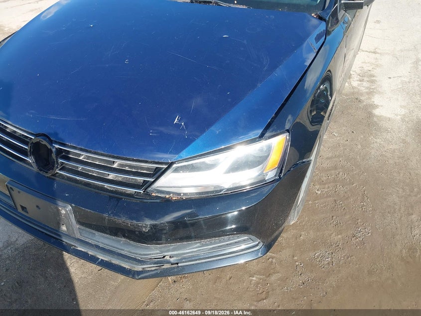 2015 VOLKSWAGEN JETTA auction photo 6