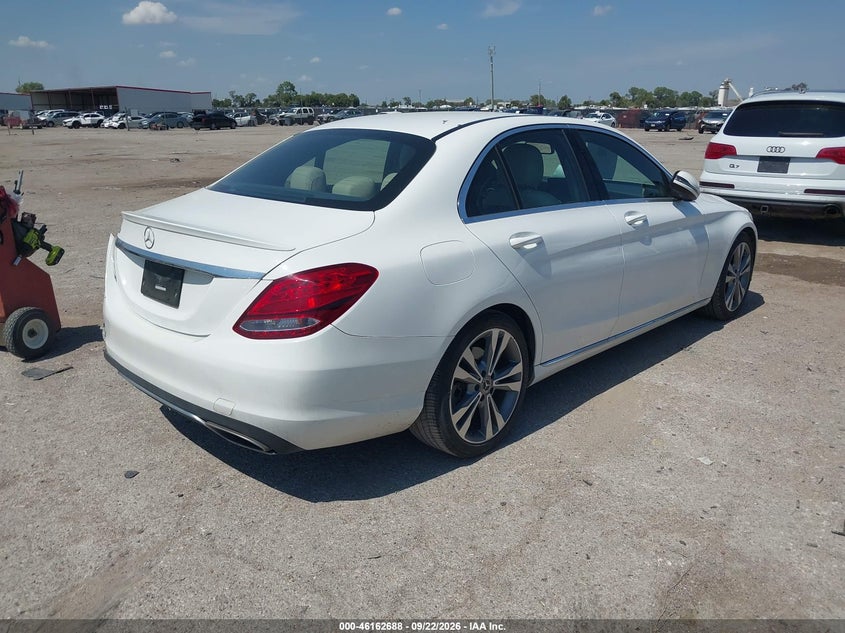 Vin: 55swf4jb2ju248882, lot: 46662487, mercedes-benz c 300 20184