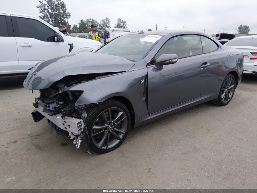 Vin: jthfe2c23d2509772, lot: 46662547, lexus is 350c 20132