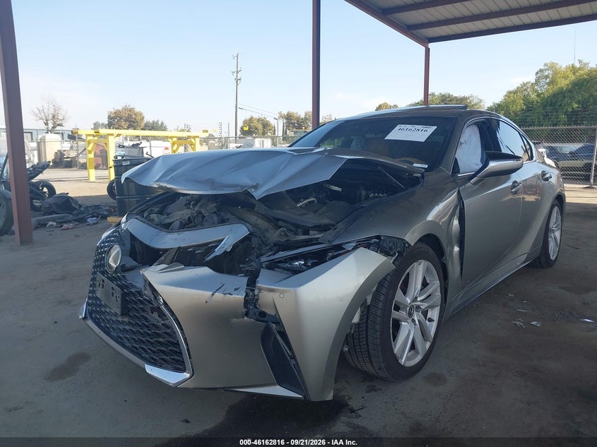 Vin: jthca1d24m5113596, lot: 46662615, lexus is 300 20212