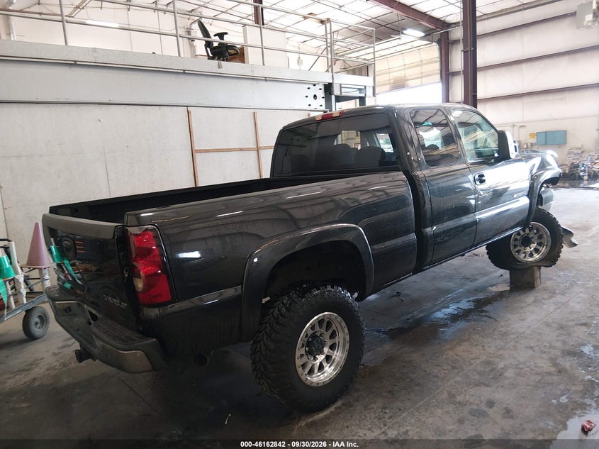 CHEVROLET SILVERADO 2500HD 2004 VIN 1GCHC29U04E187776
