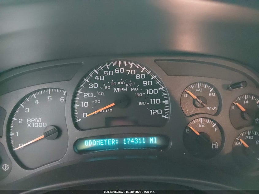 CHEVROLET SILVERADO 2500HD 2004 VIN 1GCHC29U04E187776