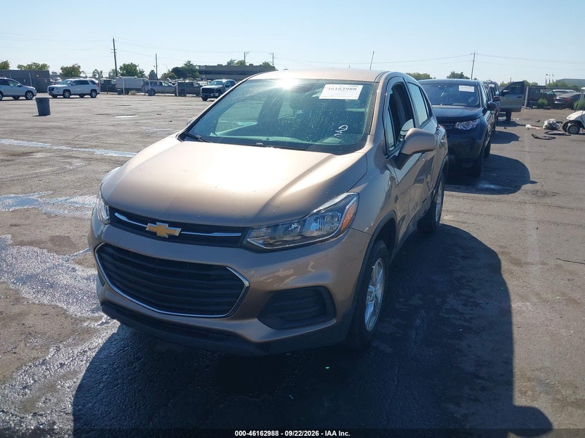 2018 Chevrolet Trax, Лівий бік, IAAI, VIN 3GNCJNSB5JL352721 — фото 2
