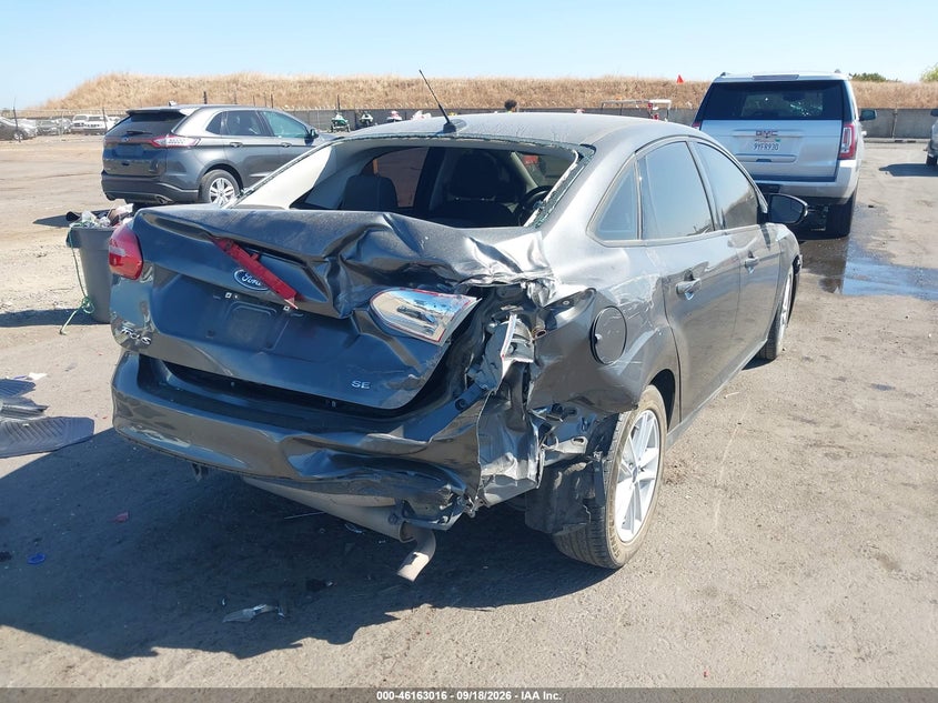 Vin: 1fadp3f23hl300090, lot: 46662815, ford focus se 20174