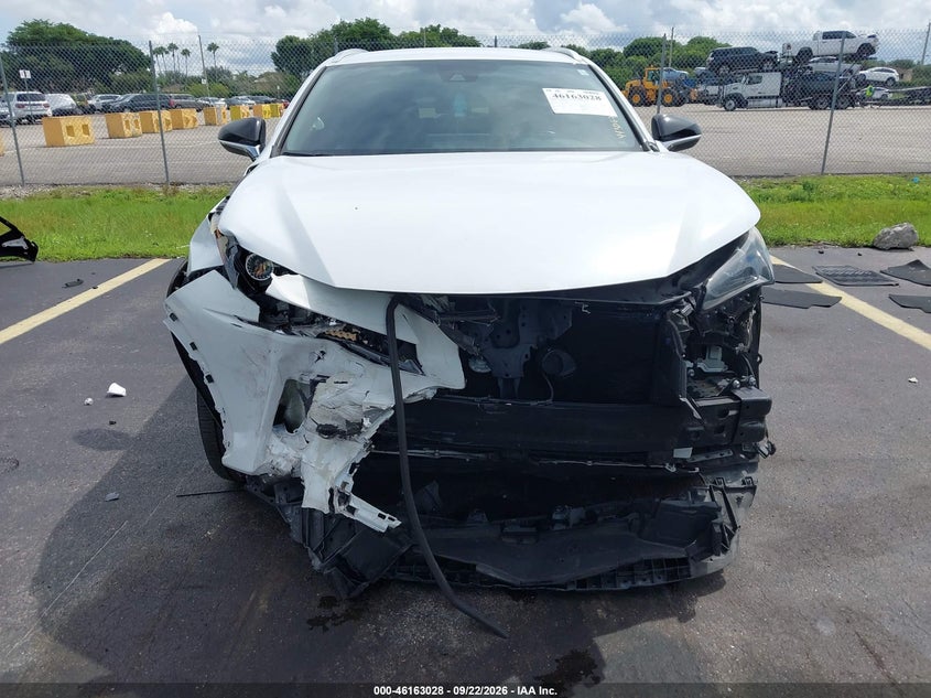 LEXUS NX 300 - zdjęcie 12