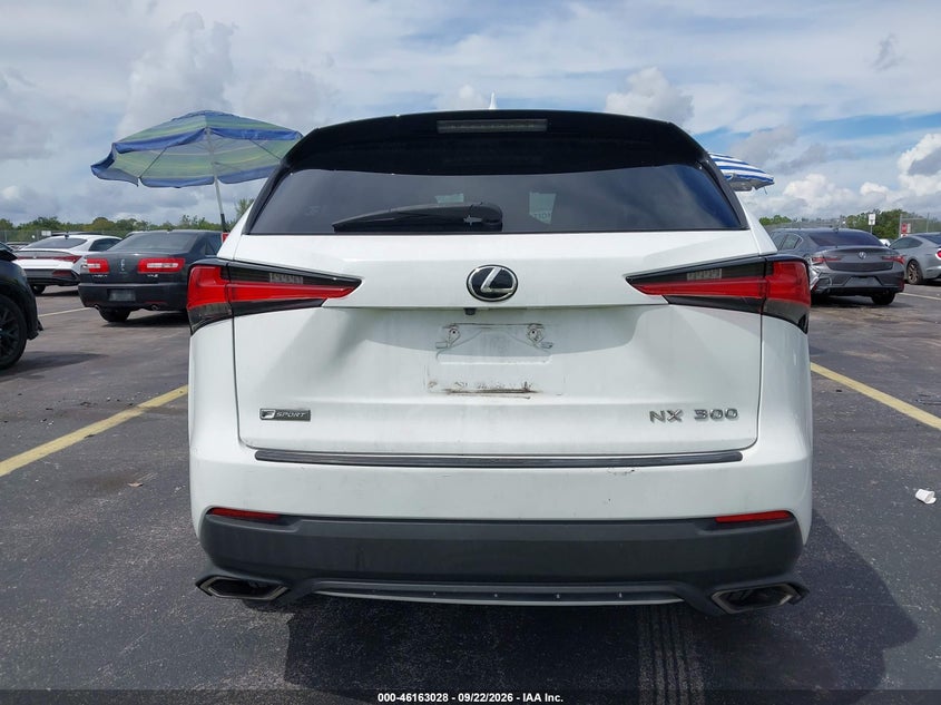 LEXUS NX 300 - zdjęcie 16