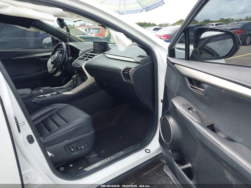LEXUS NX 300 - zdjęcie 5
