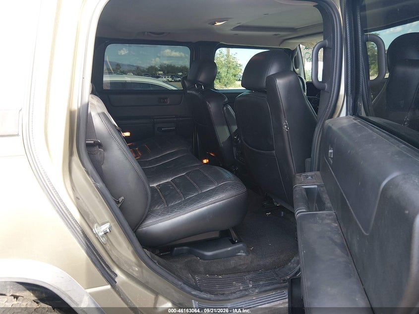 2005 HUMMER H2 SUT · Фото 8