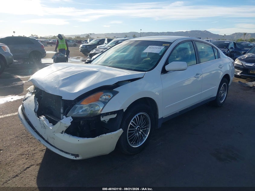 2008 Nissan Altima 2.5 S, Front End, IAAI, VIN 1N4AL21E38N551240 — photo 2
