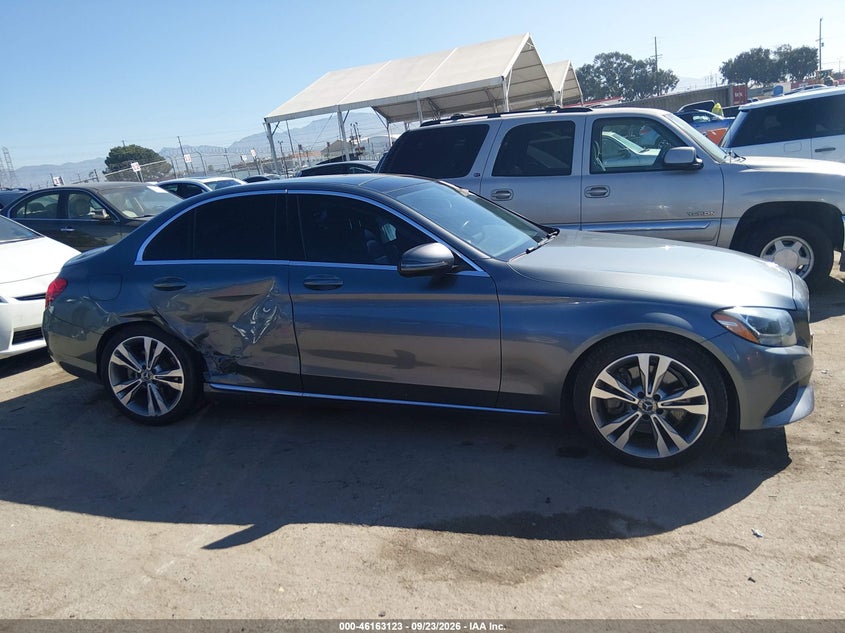 MERCEDES-BENZ C 300 - zdjęcie 13