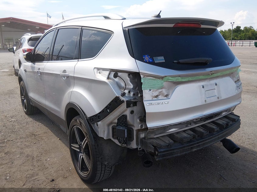 Vin: 1fmcu0j99huc28724, lot: 46662942, ford escape titanium 20173