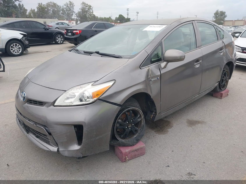Vin: jtdkn3du9c5391097, lot: 46663082, toyota prius three 20122