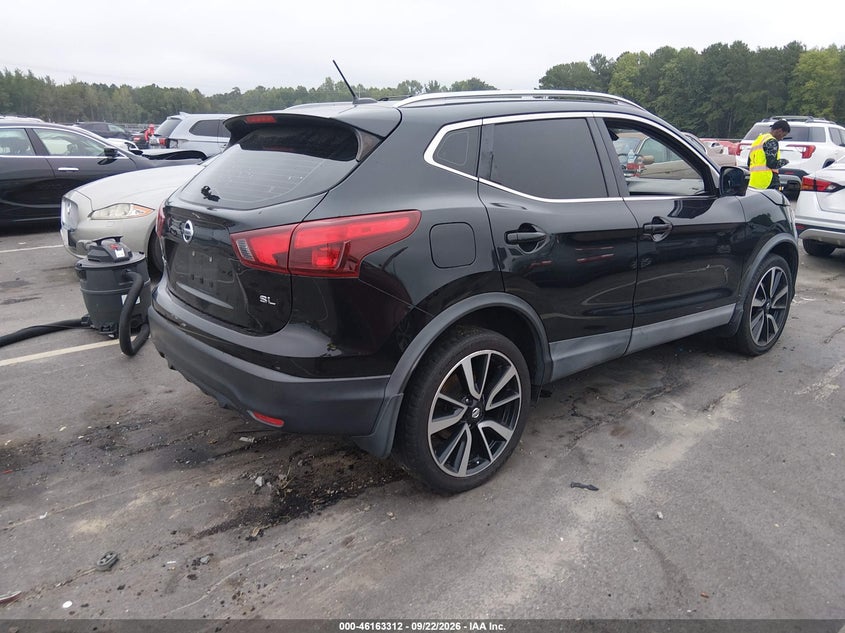 Vin: jn1bj1cp3hw007928, lot: 46663111, nissan rogue sport sl 20174