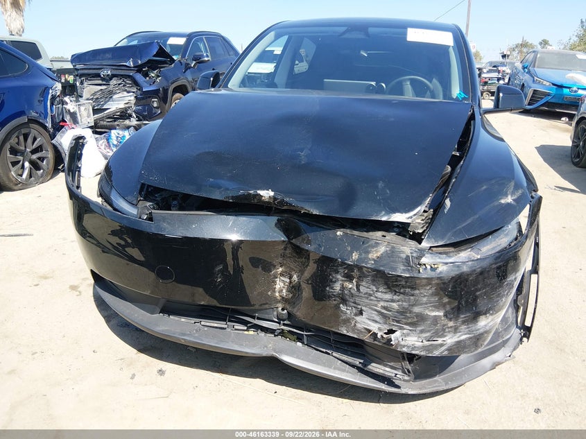 TESLA MODEL Y - zdjęcie 6