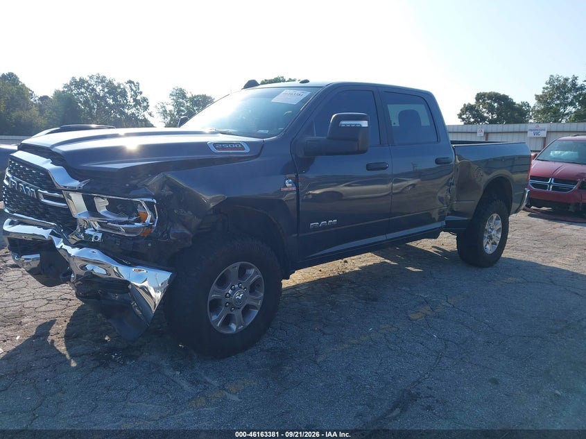 Vin: 3c6ur5dl9pg651360, lot: 46663180, ram 2500 big horn  4x4 6'4 box 20232