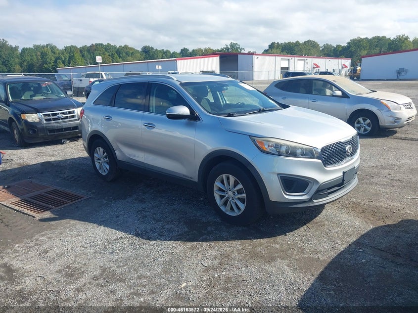 2016 Kia Sorento 3.3l LX