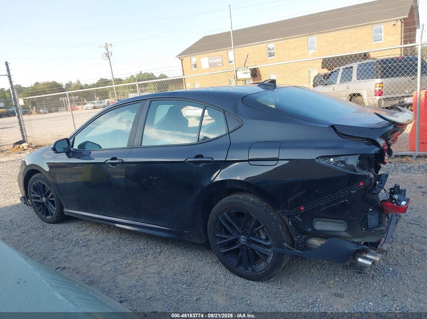 TOYOTA CAMRY - zdjęcie 14