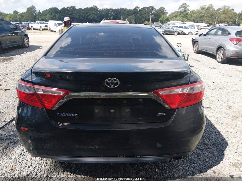 TOYOTA CAMRY - zdjęcie 17