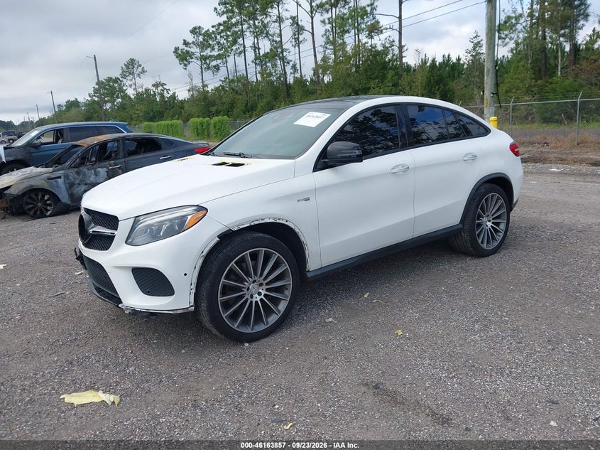 MERCEDES-BENZ AMG GLE 43 COUPE - zdjęcie 2