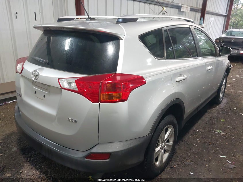 Vin: jtmwfrev4ej016785, lot: 46663764, toyota rav4 xle 20144