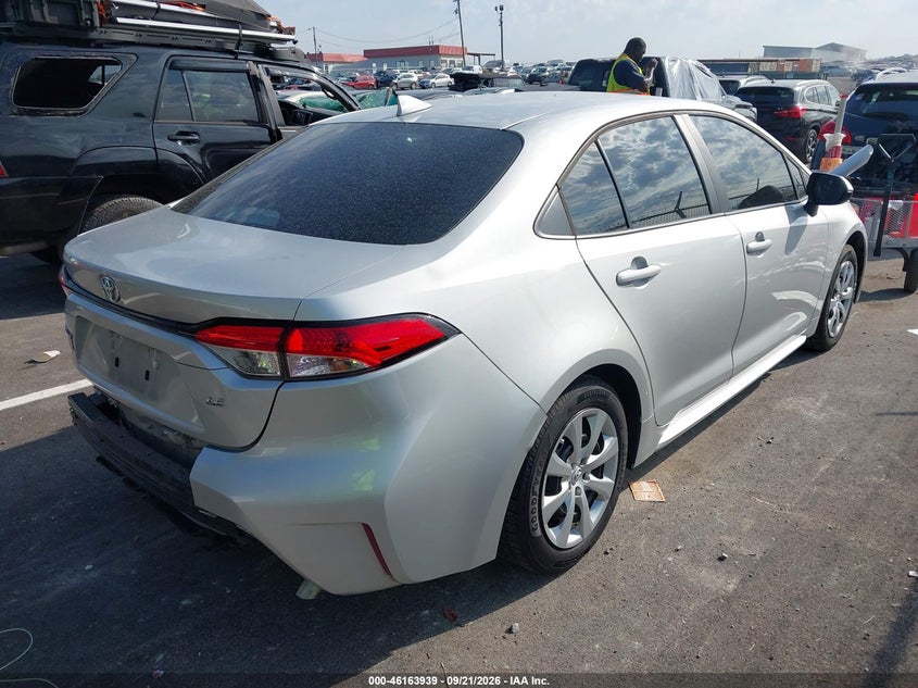 TOYOTA COROLLA - zdjęcie 4