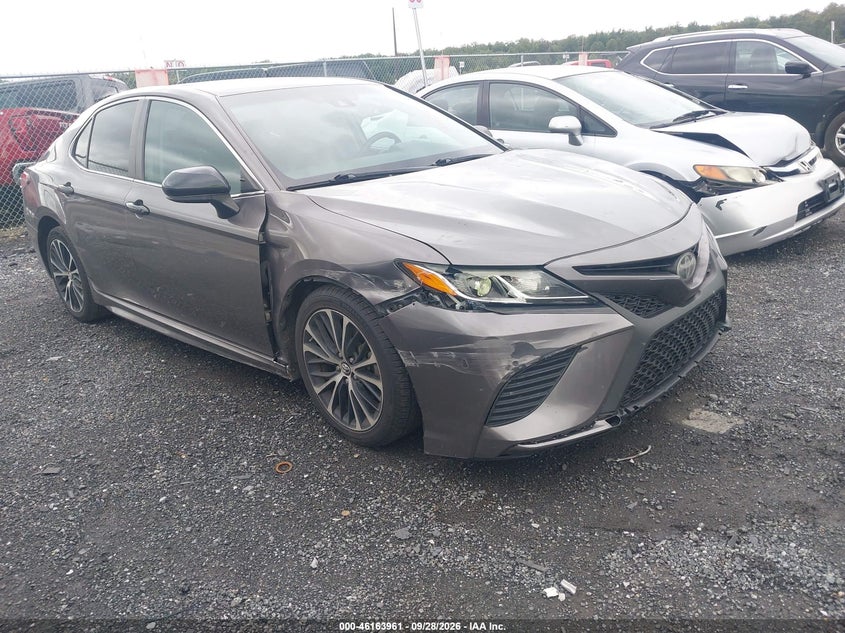 TOYOTA CAMRY - zdjęcie 6