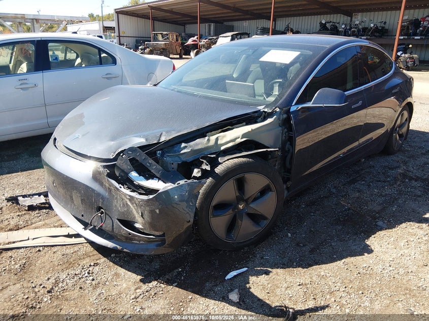 Vin: 5yj3e1eb1jf103672, lot: 46663817, tesla model 3 long range/performance 20182