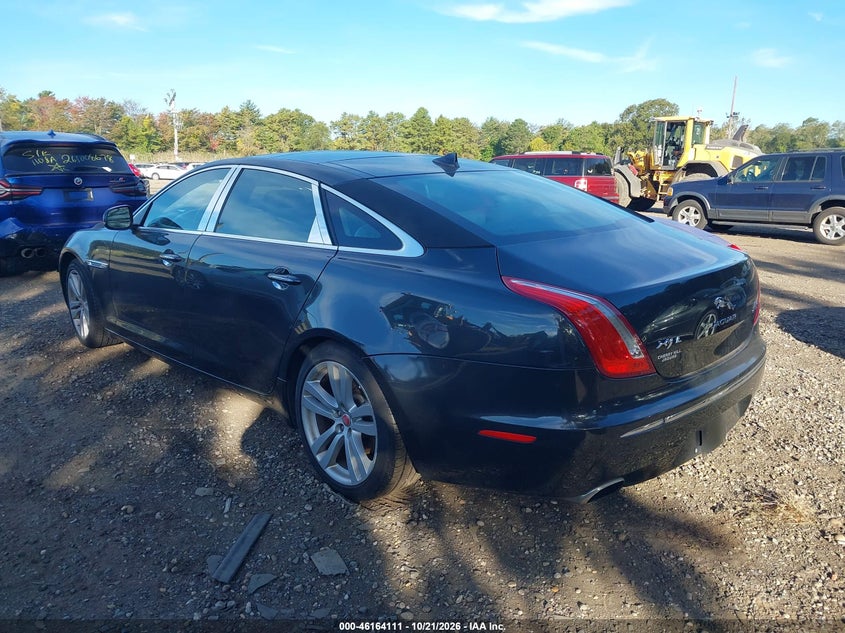 2015 JAGUAR XJ XJL PORTFOLIO · Фото 3