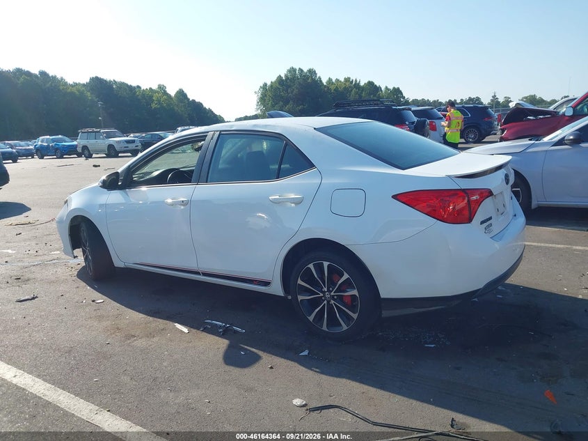 TOYOTA COROLLA - zdjęcie 14