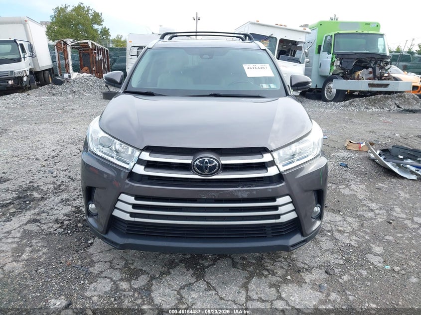 TOYOTA HIGHLANDER - zdjęcie 12