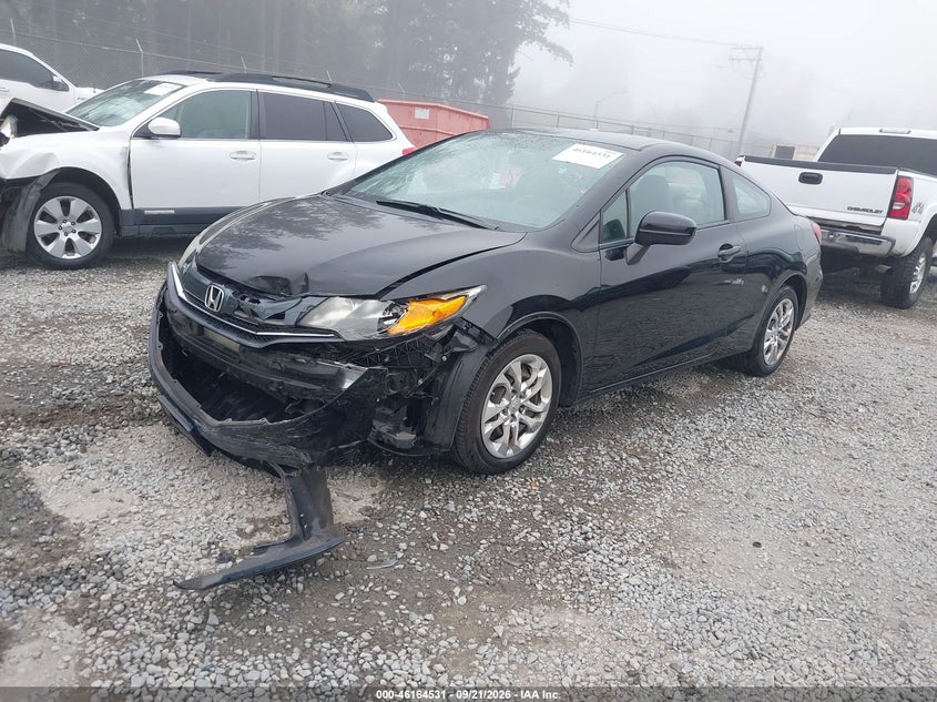 2014 Honda Civic Lx, Left Front, IAAI, VIN 2HGFG3B51EH513357 — photo 2