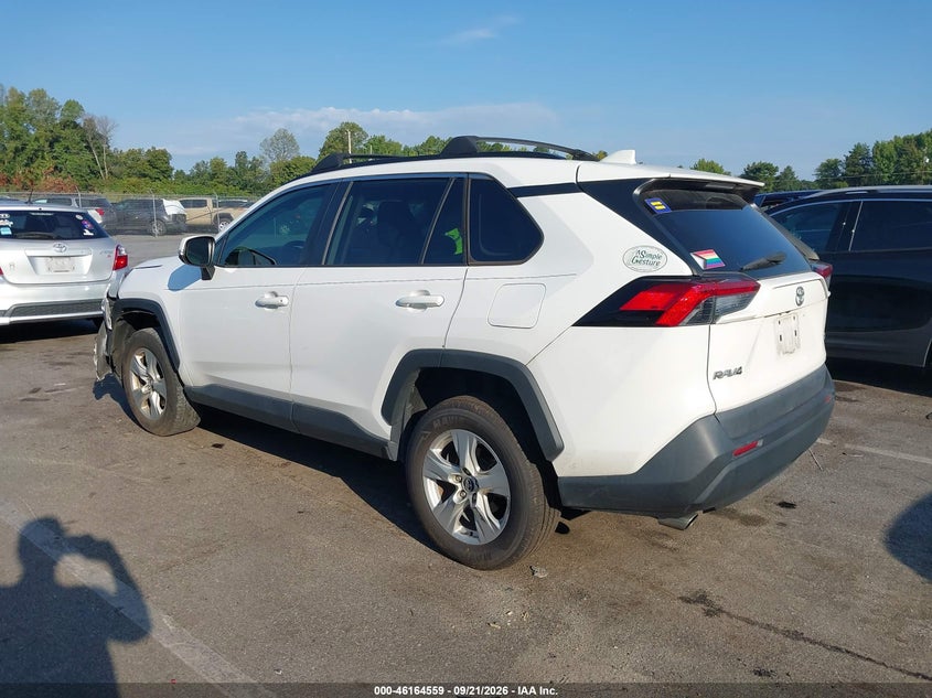 TOYOTA RAV4 - zdjęcie 3