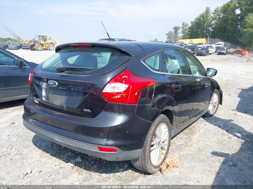 Vin: 1fahp3m2xcl348683, lot: 46664517, ford focus sel 20124