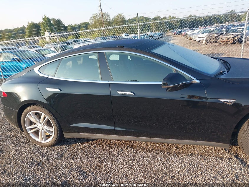 TESLA MODEL S 2015 VIN 5YJSA1S23FF087462