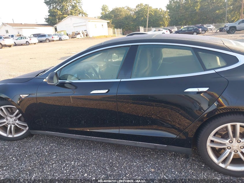 TESLA MODEL S 2015 VIN 5YJSA1S23FF087462