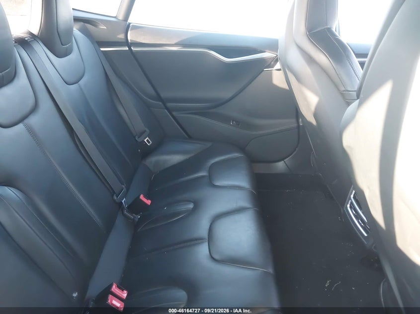 TESLA MODEL S 2015 VIN 5YJSA1S23FF087462