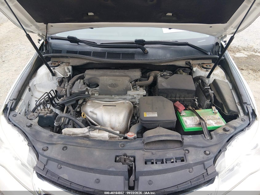 TOYOTA CAMRY - zdjęcie 10