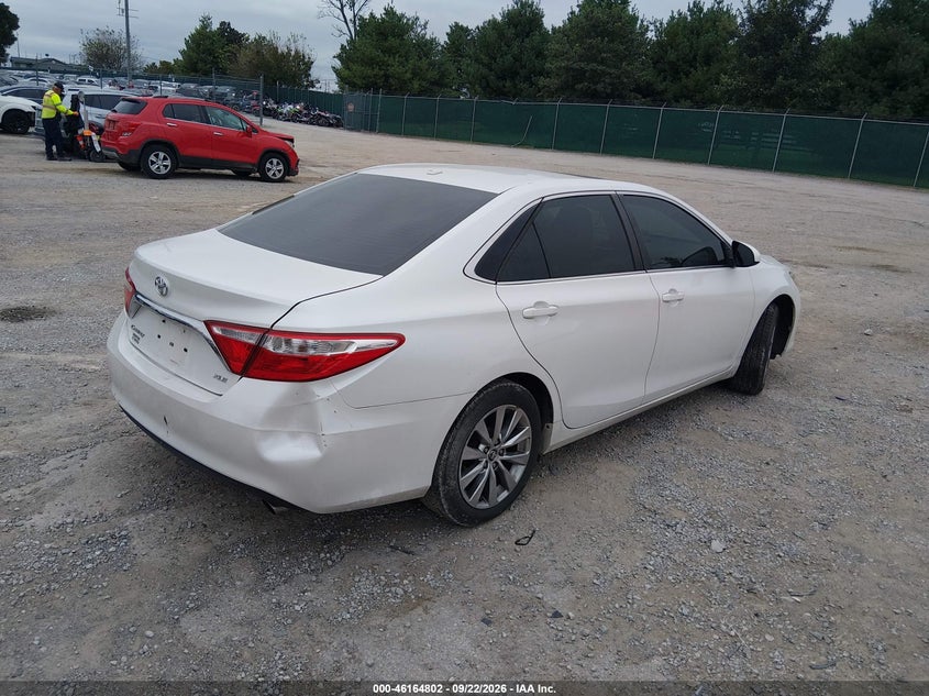TOYOTA CAMRY - zdjęcie 4