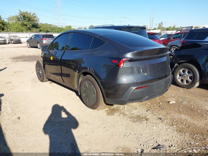 2026 TESLA MODEL Y PREMIUM REAR-WHEEL DRIVE/REAR-WHEEL DRIVE · Фото 3