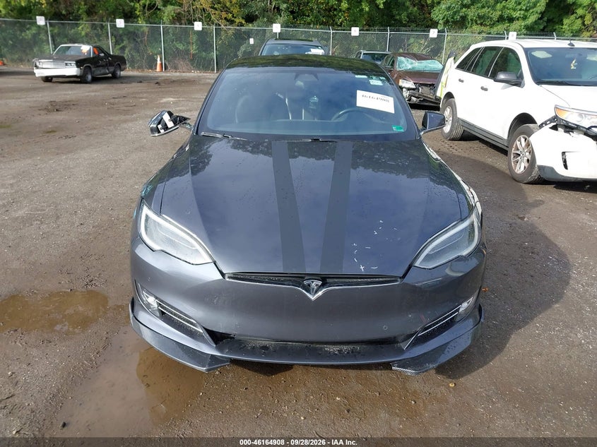 TESLA MODEL S - zdjęcie 12