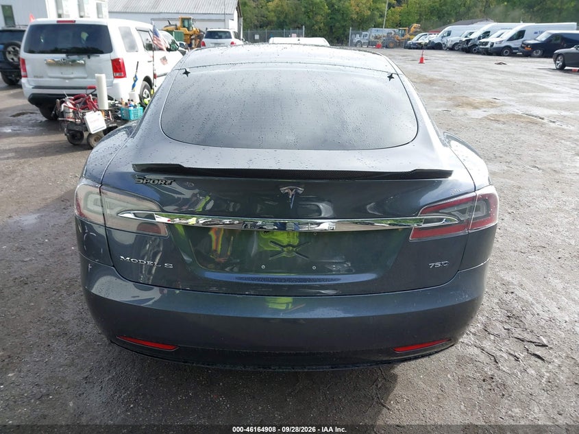 TESLA MODEL S - zdjęcie 16