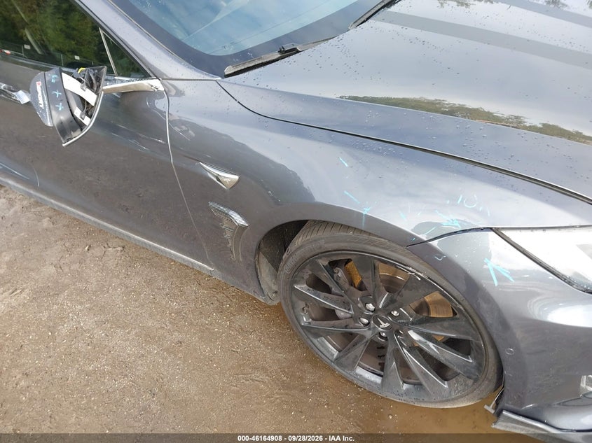TESLA MODEL S - zdjęcie 6