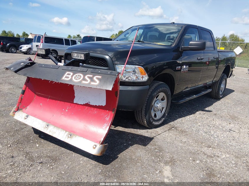 Vin: 3c6tr5ct3jg295282, lot: 46664772, ram 2500 tradesman  4x4 6'4 box 20182