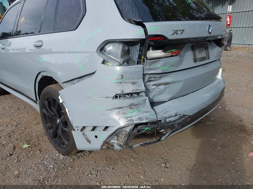BMW X7 - zdjęcie 6