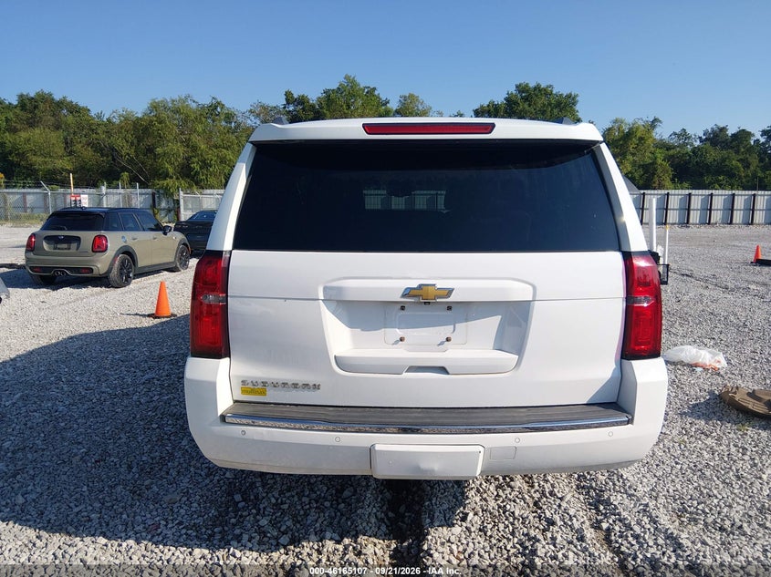 CHEVROLET SUBURBAN 1500 - zdjęcie 16
