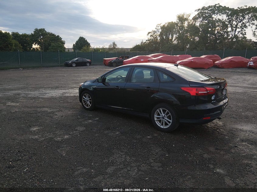 Vin: 1fadp3f22jl264544, lot: 46665055, ford focus se 20183