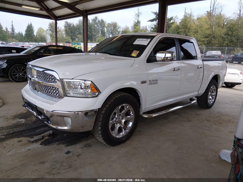 Vin: 1c6rr7nt8ds652942, lot: 46665211, ram 1500 laramie 20132