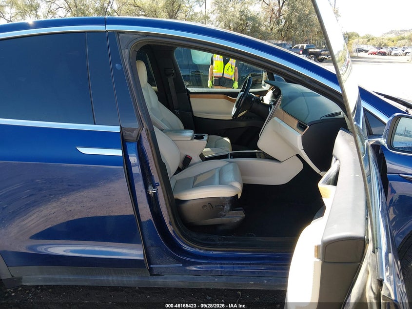 TESLA MODEL X 2020 VIN 5YJXCDE49LF240937