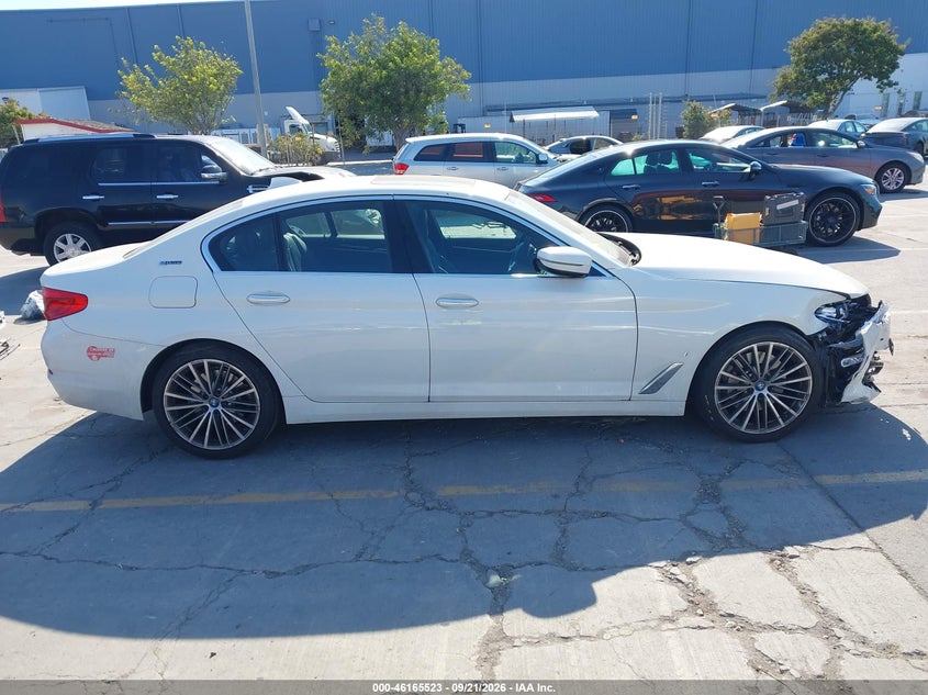 BMW 530E - zdjęcie 13