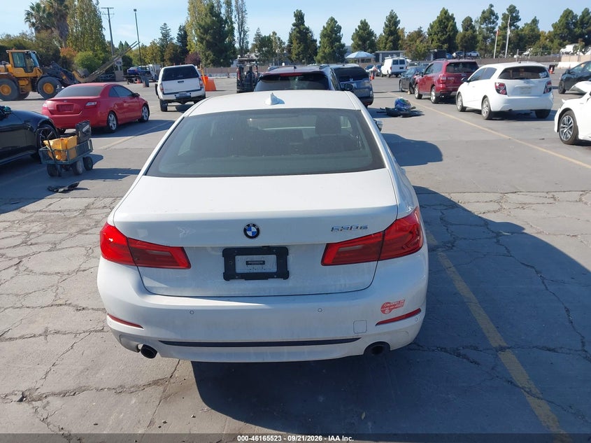 BMW 530E - zdjęcie 16